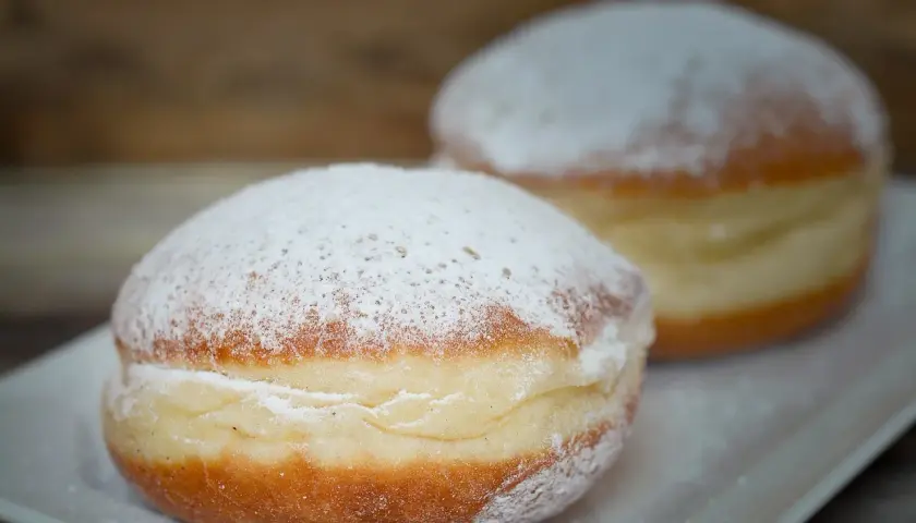 Gdzie kupić wegańskie pączki? Lista miejsc i porady na Tłusty Czwartek