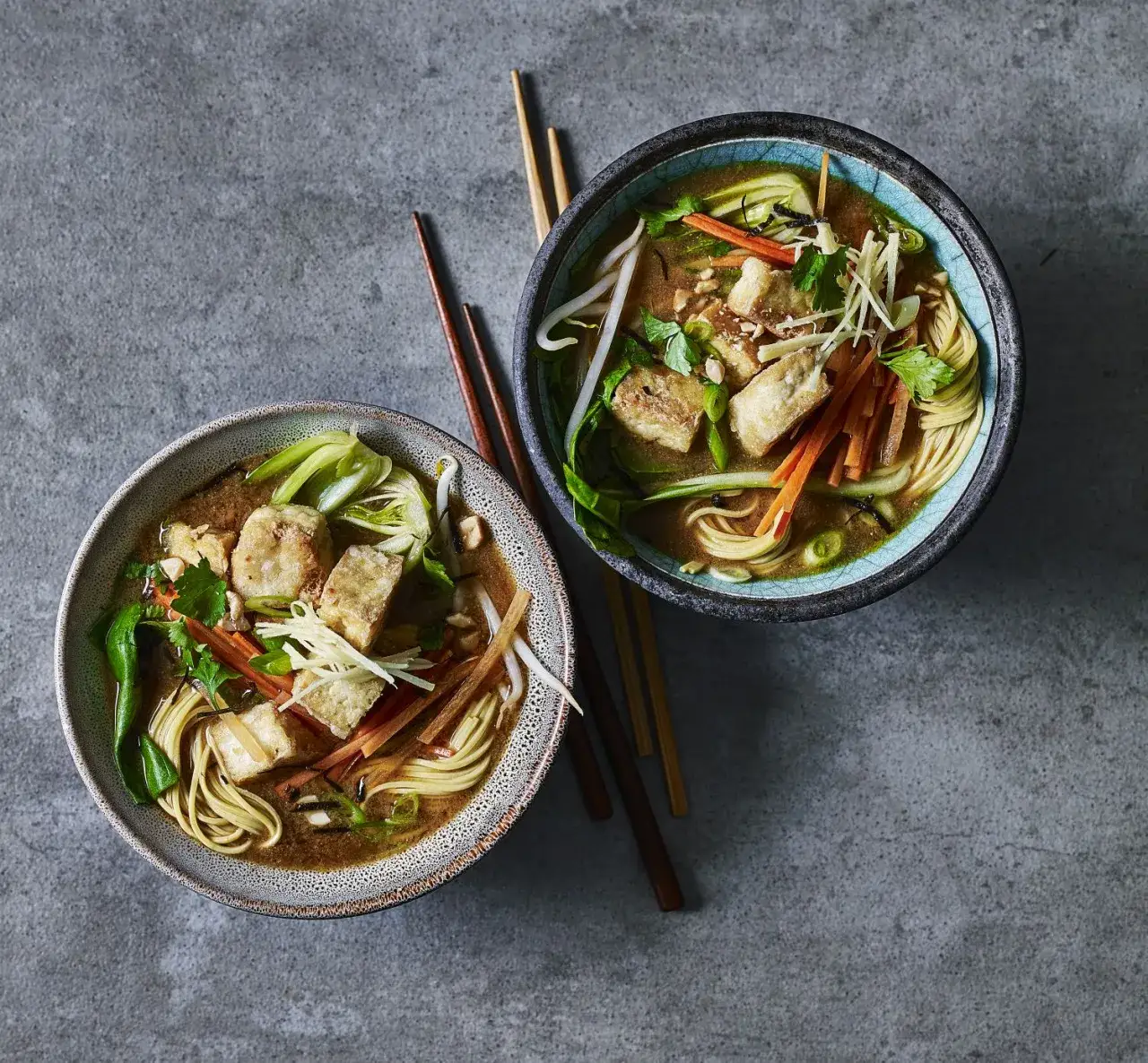 idealny wegetariański ramen miska